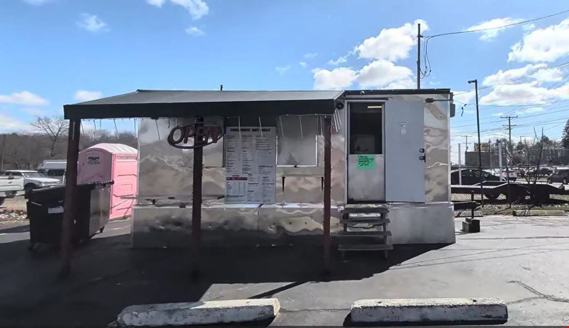 Firehouse Hot Dogs since 1989    - 39 Putnam Pike Unit 2000 Johnston RI 02919