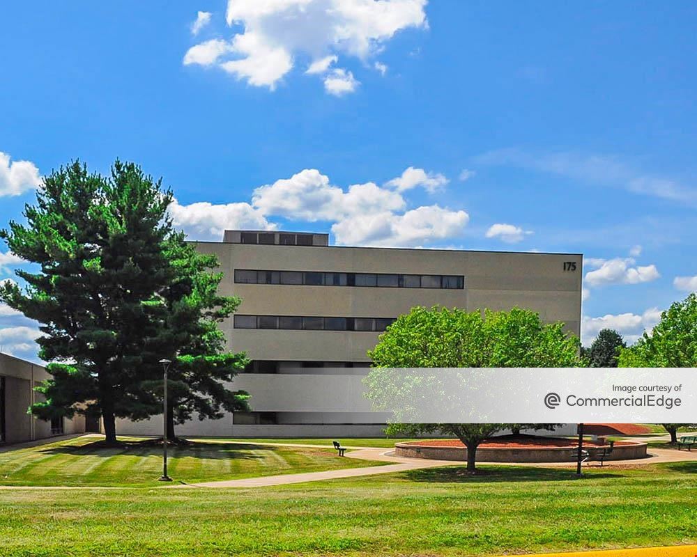 Addison Corporate Center