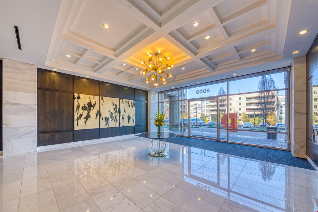 Palisades, Building D