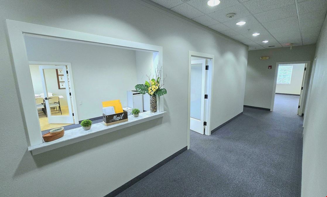Immaculate Riverwalk Park Office Space!