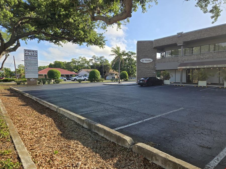 Prima Plaza