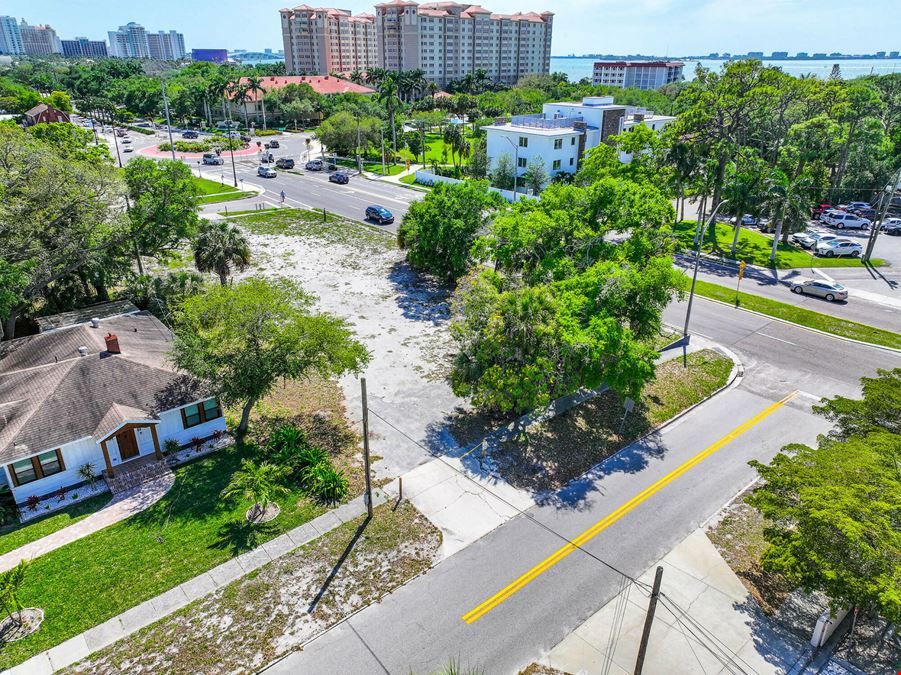 1500 N Tamiami Trl