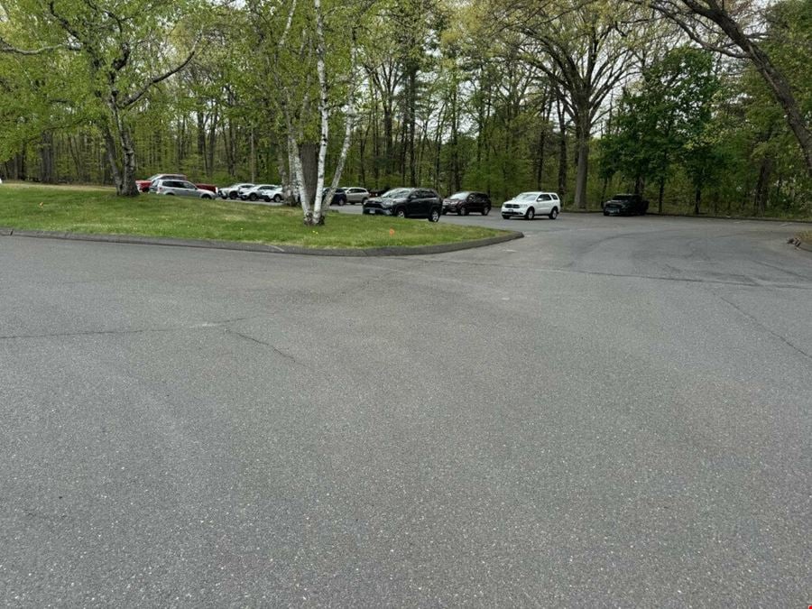 14,994 SF Industrial Building