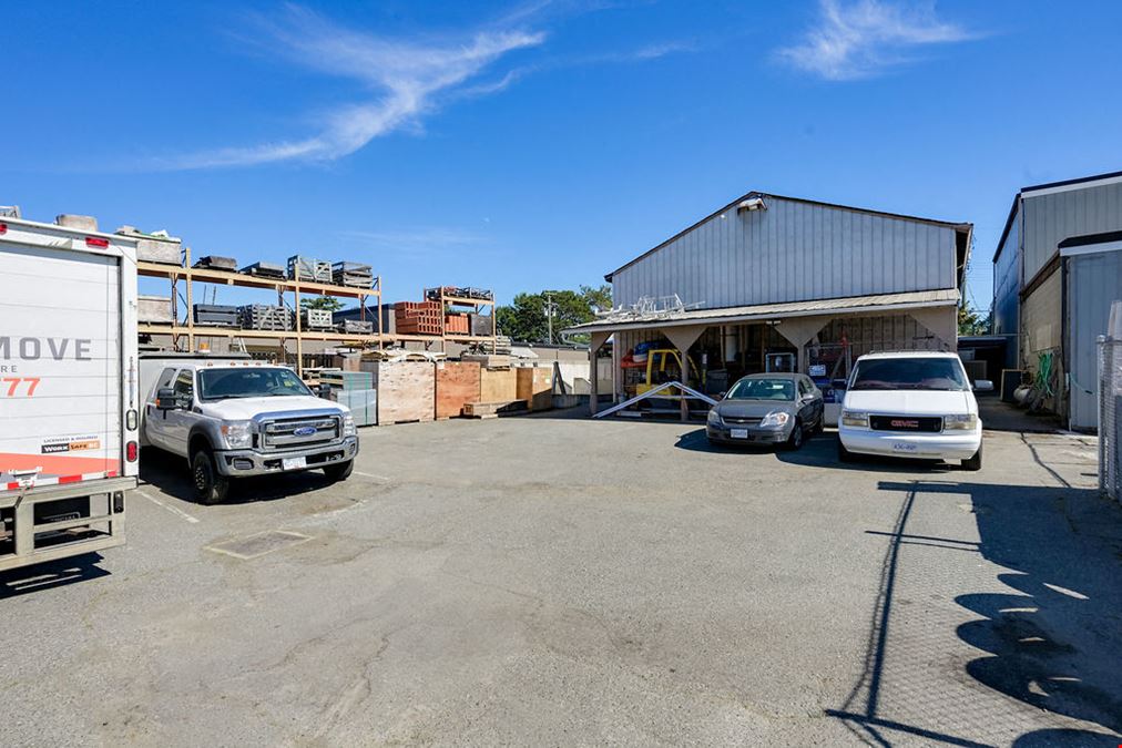 520 Ardersier Road For Lease