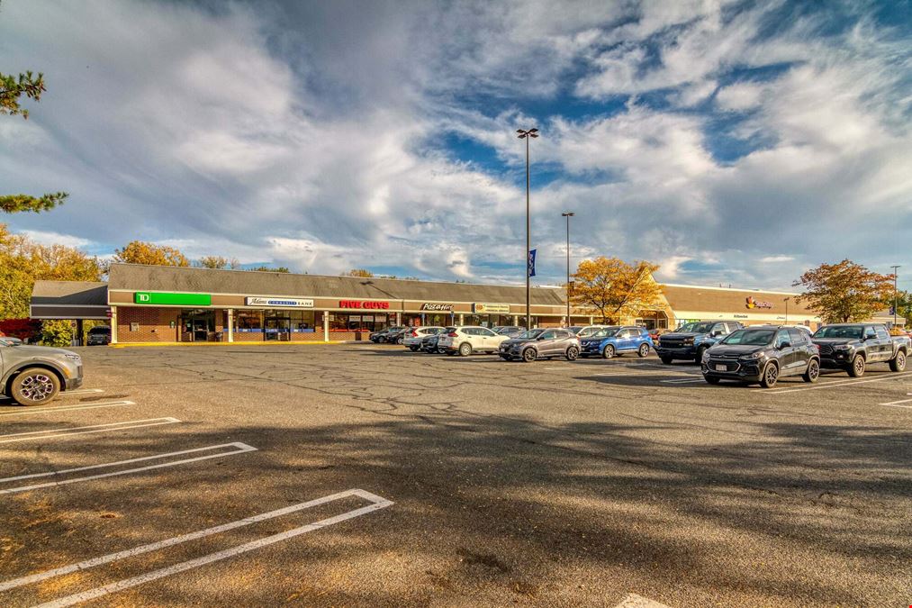 Stop & Shop Plaza Pittsfield MA