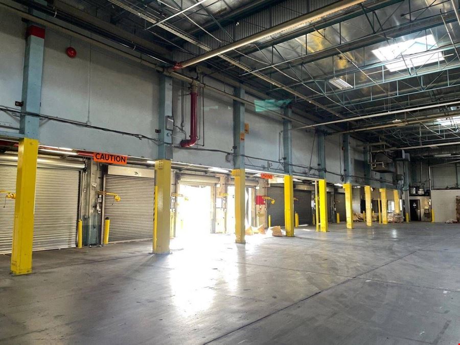 1k - 40k sqft shared industrial warehouse for rent in Vancouver
