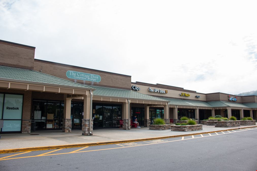 Weaverville Plaza