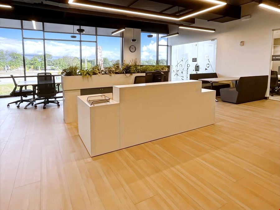 Regus - Canton - Champions Gtwy