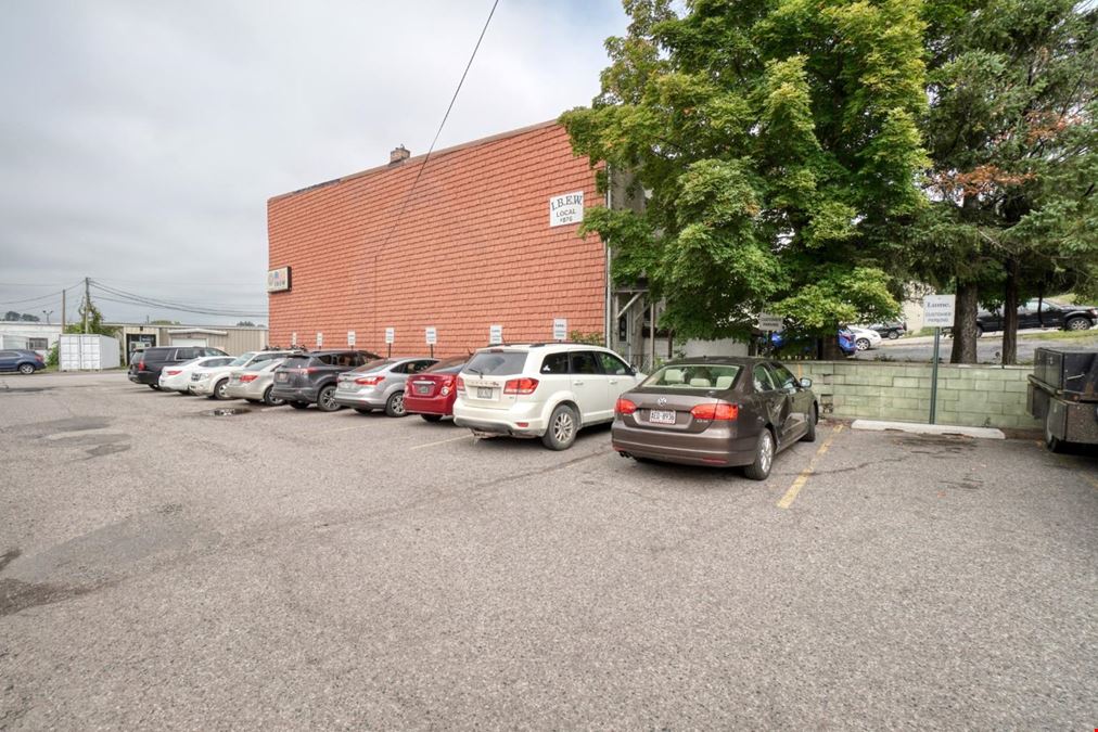 205 East Fleshiem St