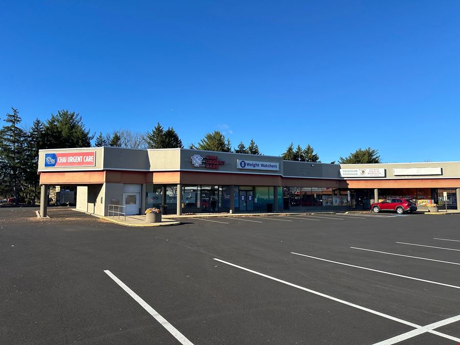 Warminster Square Shopping Center