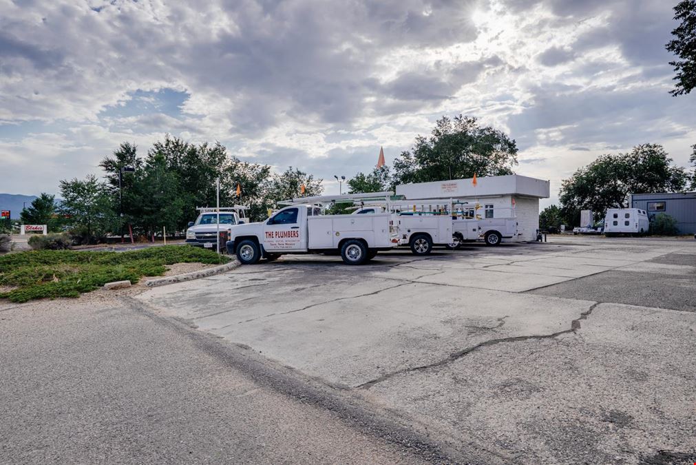 1132 Paseo del Pueblo Sur
