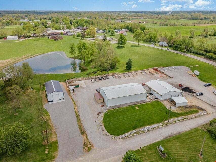 Walton Lakeview