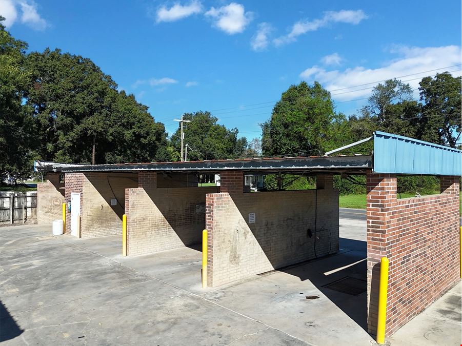 Operating 4-Bay Self-Service Car Wash