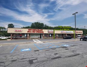 Market 32 Anchored Shopping Center
