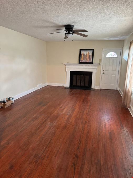 2340 W English Rd