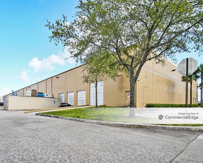 Enterprise Commerce Center - 1501 Green Road
