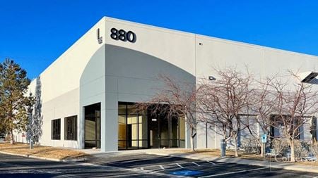 Preview of Industrial space for Rent at 880 N Hills Blvd
