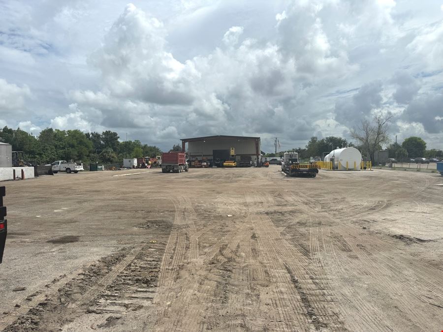 7,500 SF Industrial Space with Outdoor Storage
