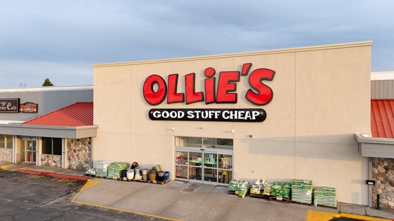 Preview of Retail space for Rent at 2205 US-23 S