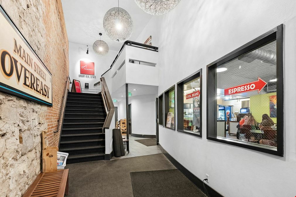 9 E Main Street, Unit B1