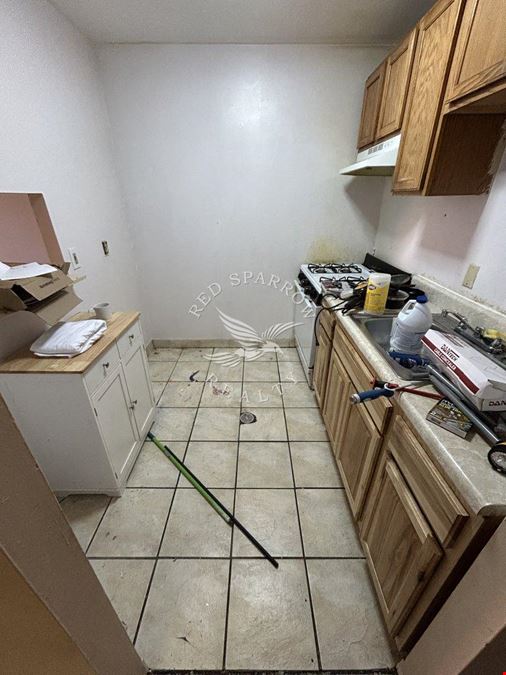 230 E 144th St