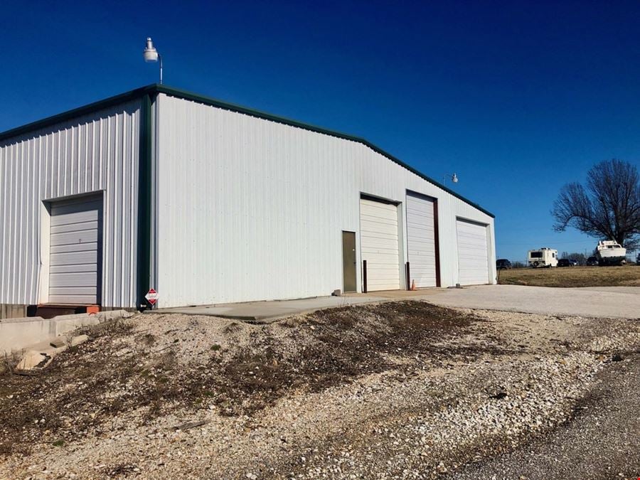3379 N Farm Road 209