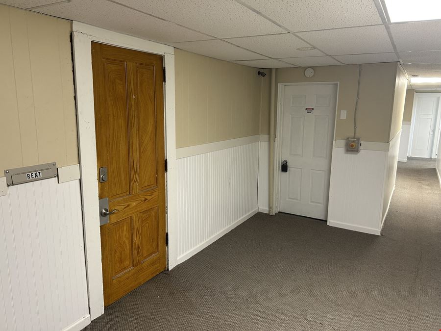 121-123 W 6th Ave