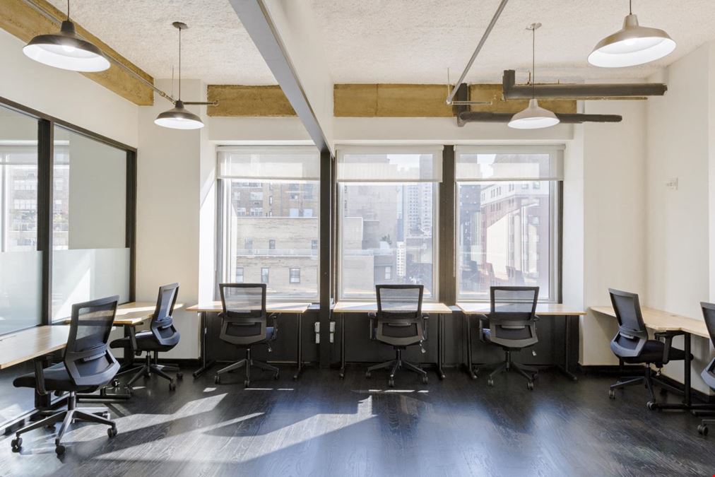 261 Madison Ave - Industrious 