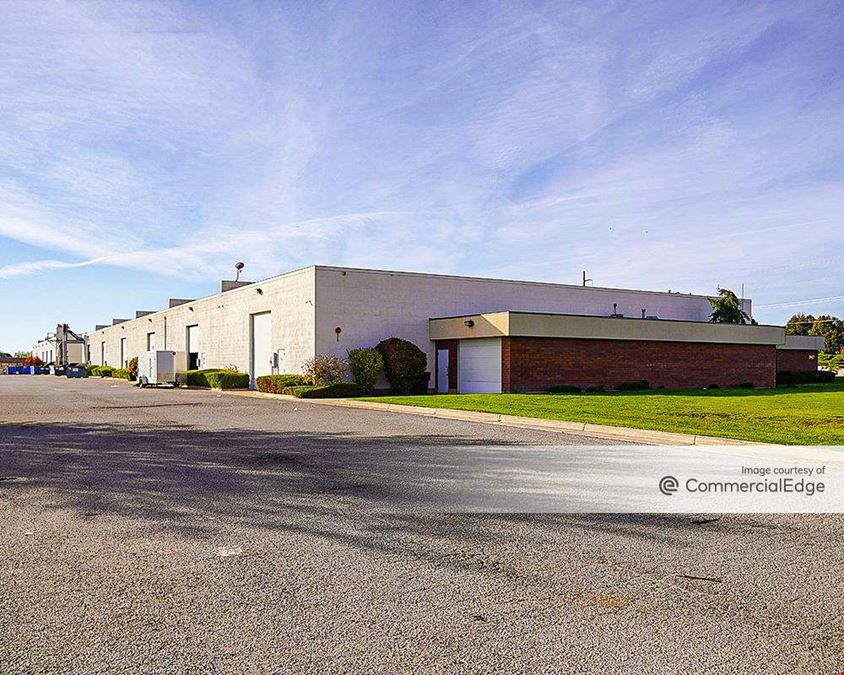 967 North 1500 West & 976 Marshall Way
