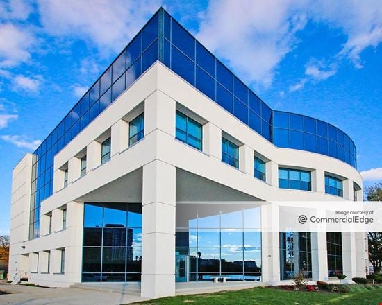 Preview of Office space for Rent at 110 South Poplar Street
