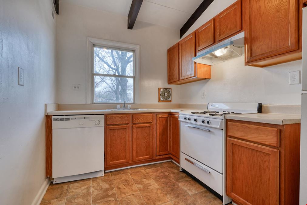 2620-2630 E Northern Pky Baltimore, MD 21214