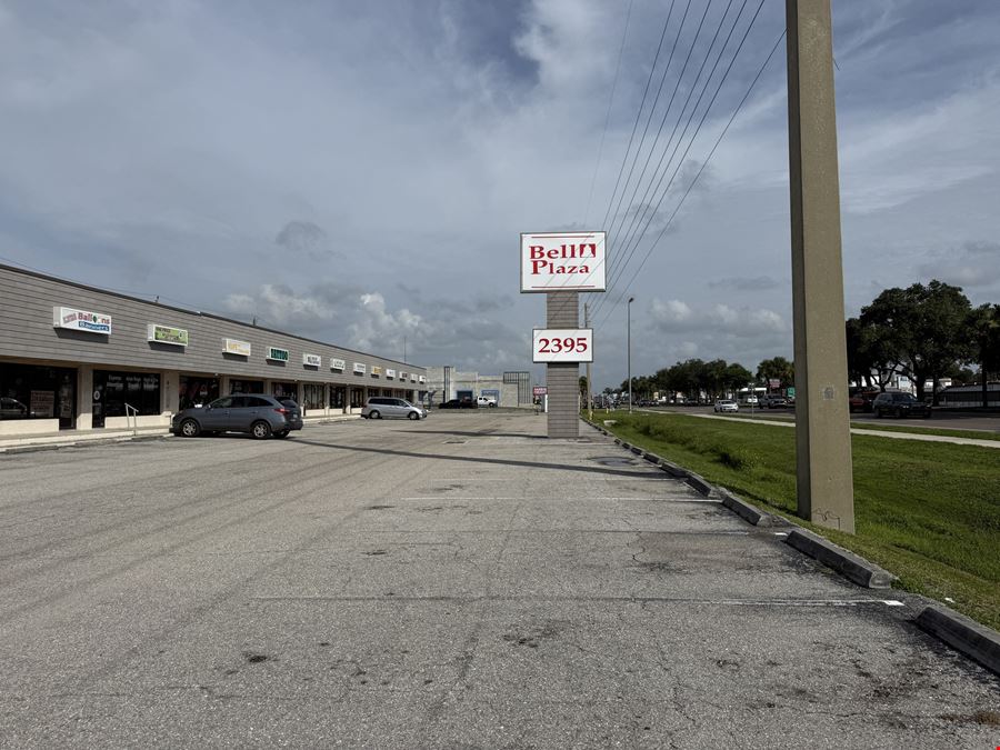 Bell Plaza, Unit 104