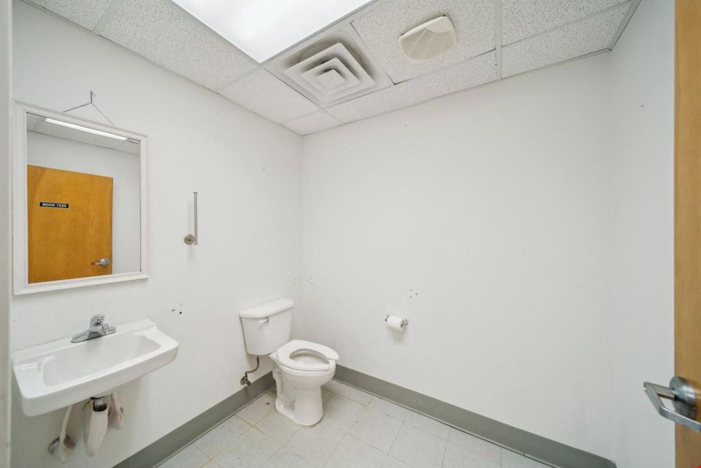 Office Suite For Lease | Great Location | Beautiful Store Front
