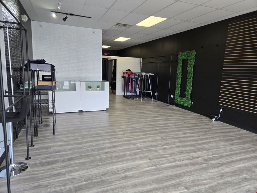 6348 Transit Rd - 1,000+/- up to 1,500+/- SF Office/Retail