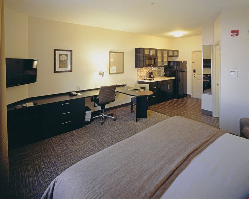 Candlewood Suites Fort Collins