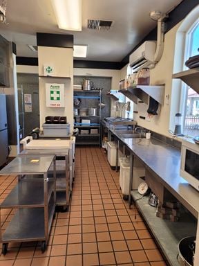 Commercial Kitchen For Lease