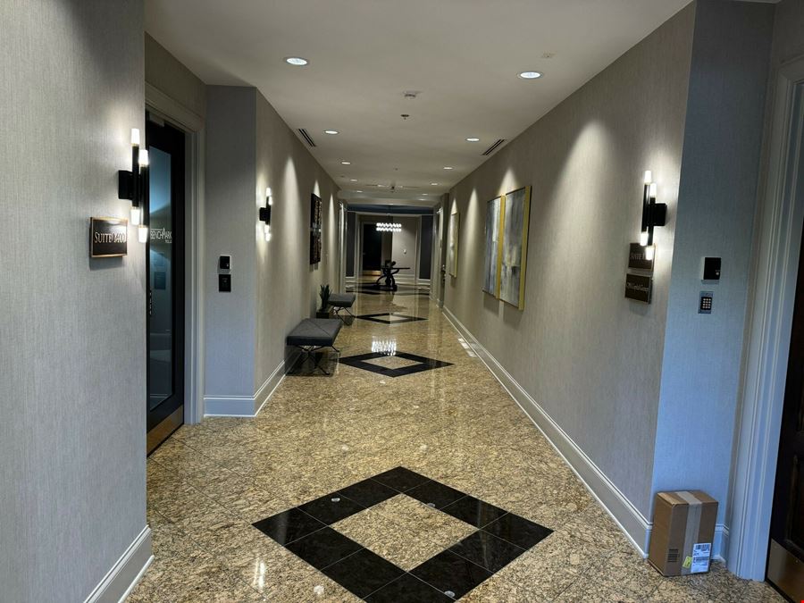 124 Madison Plaza