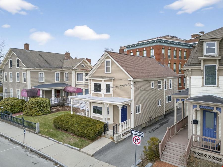 Flexible Use Building | Downtown Nashua | 2,500+/- SF | DMU Zoning