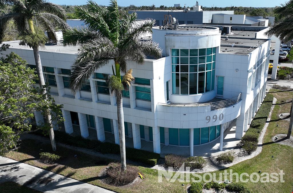 Downtown Naples Medical Building