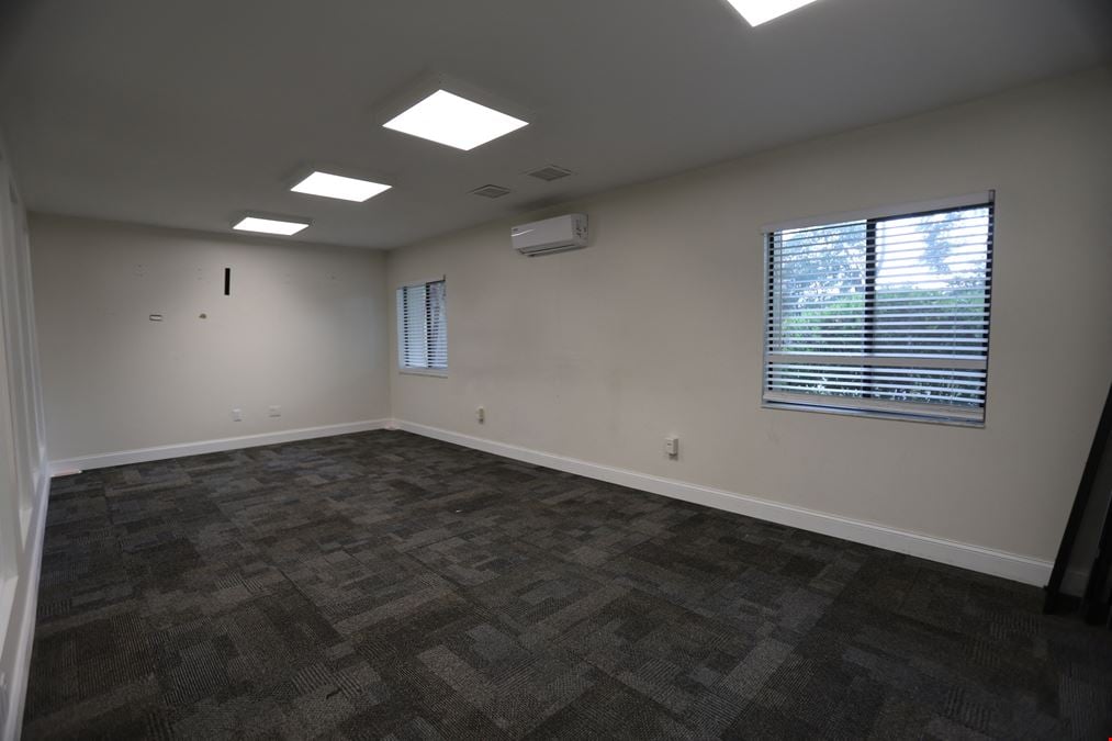 Jonesville Commercial Center - Office/ Flex