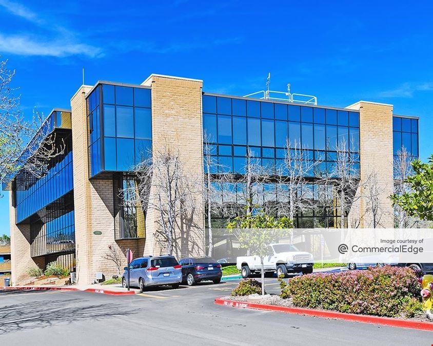 Walter Center - 3190, 3196 & 3220 South Higuera Street
