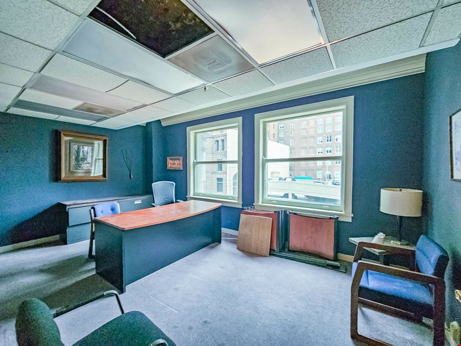 Historic Executive Office Suites For Lease