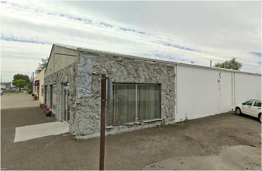 361 4th Ave W