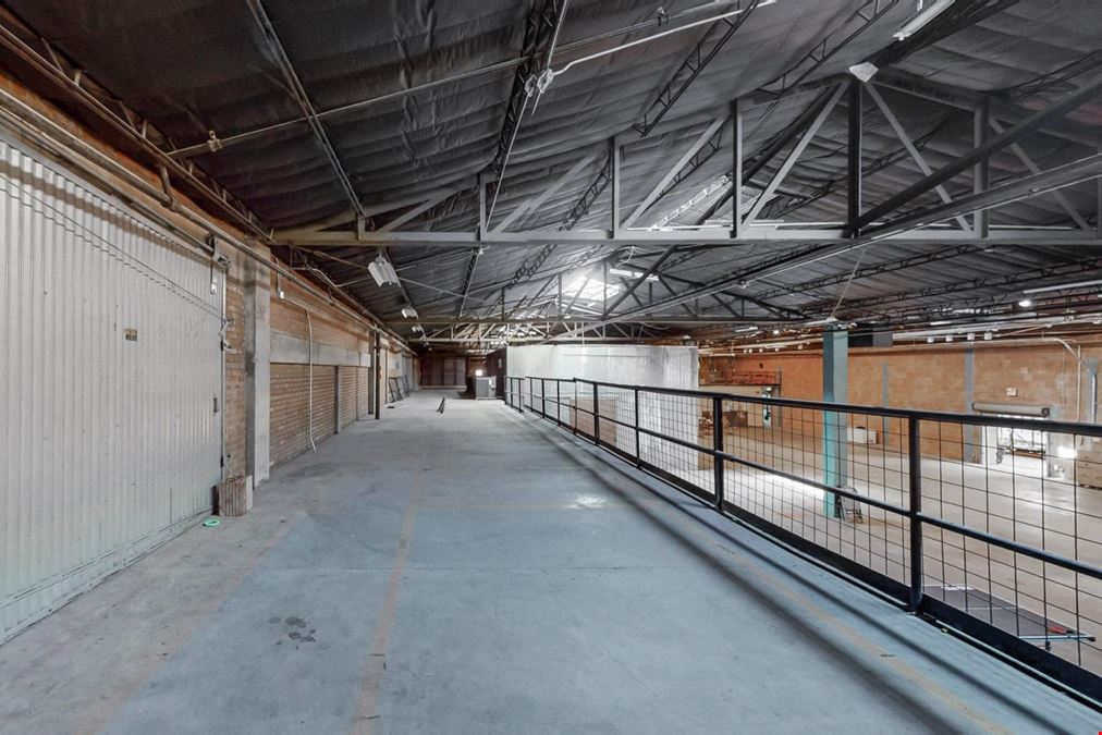 TWO SUITE WAREHOUSE WITH MEGA ELECTRICITY