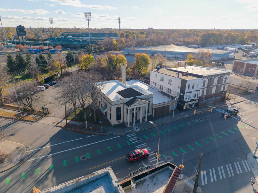 Lyell Ave Health Center