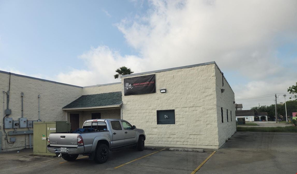 High-Traffic Retail/Office Space for Sale