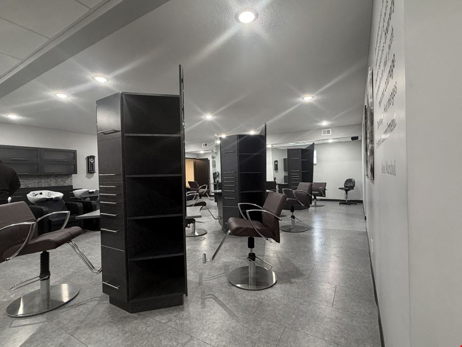 Former Andra K Salon & Spa
