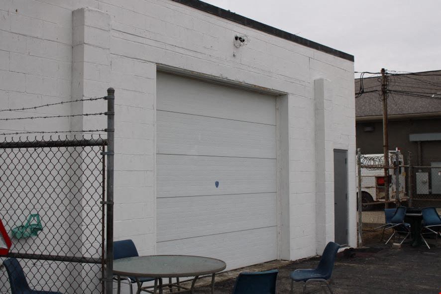 1925 E Livingston Ave