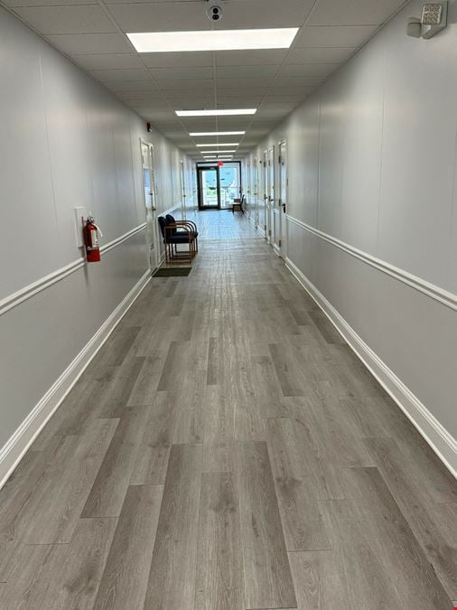 Medical/Office Suite For Lease