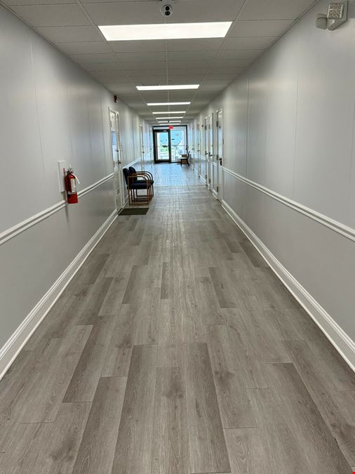 Medical/Office Suite For Lease